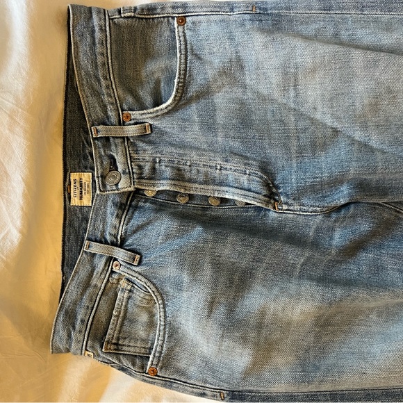 Citizens of Humanity Liya Crop Jeans in Torn 24 - Picture 3 of 8